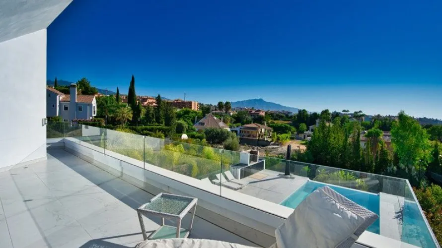 4 bedrooms villa for sale , Estepona, Spain No. 30576 № 15