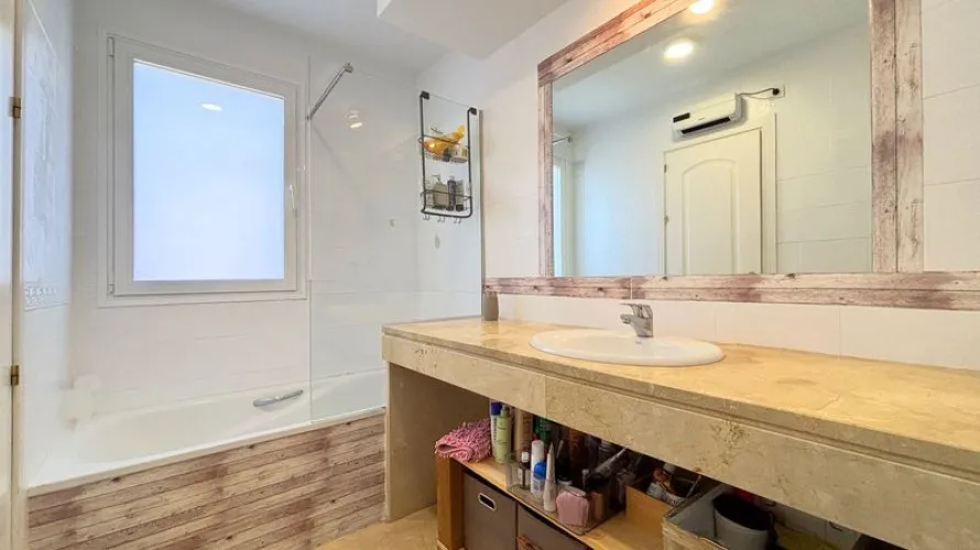 3 bedrooms townhouse for sale , Manilva, Spain No. 30771 № 8