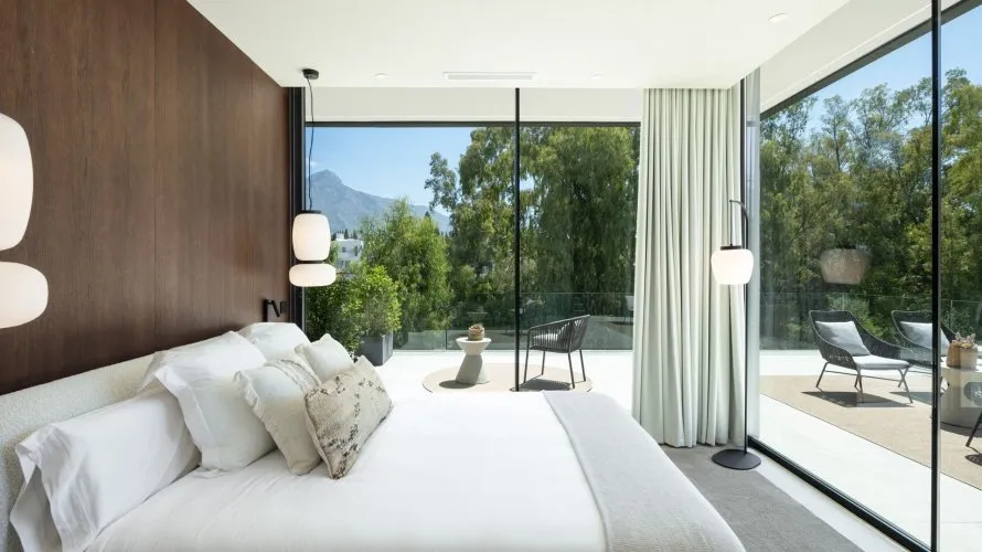 6 bedrooms house for sale , Nueva Andalucia, Spain No. 30762 № 15