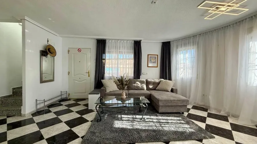 4 bedrooms villa for sale , Playa Flamenca II, Spain No. 31221 № 9