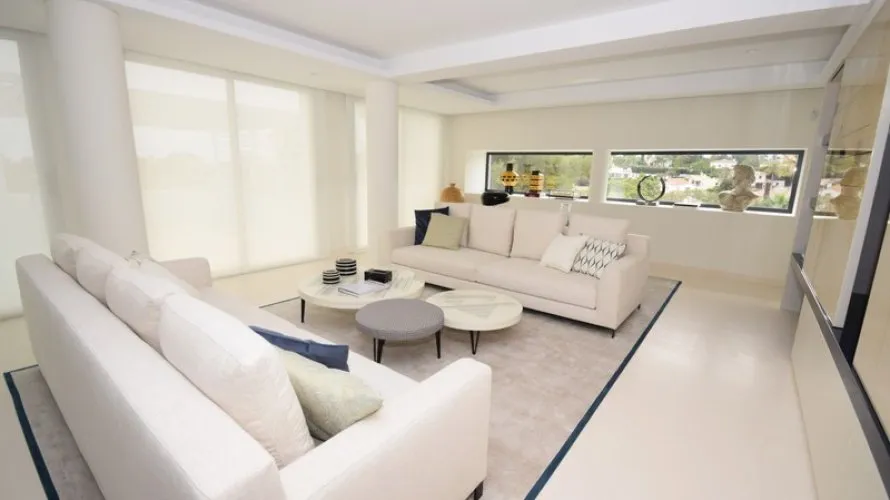 4 bedrooms villa for sale , Nueva Andalucia, Spain No. 31053 № 1