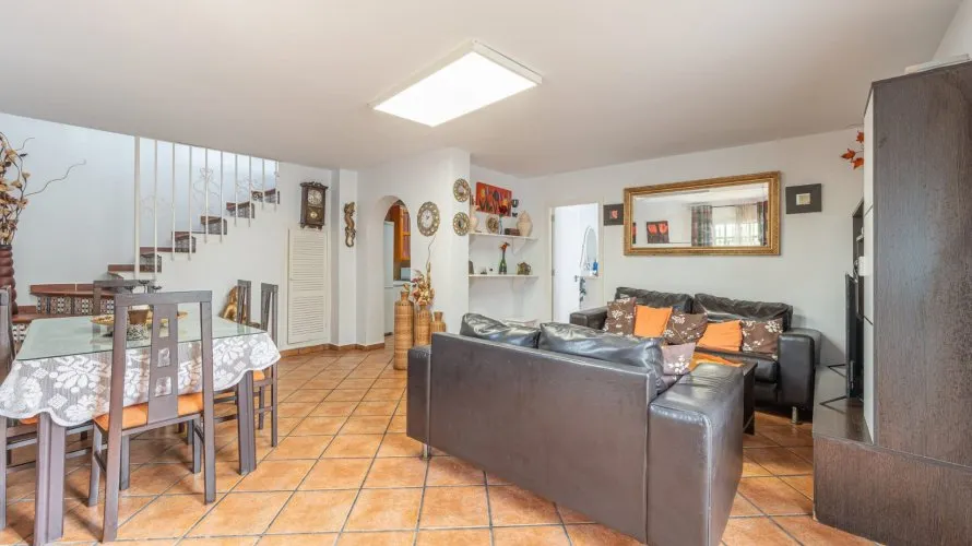 5 bedrooms house for sale , Manilva, Spain No. 30590 № 2