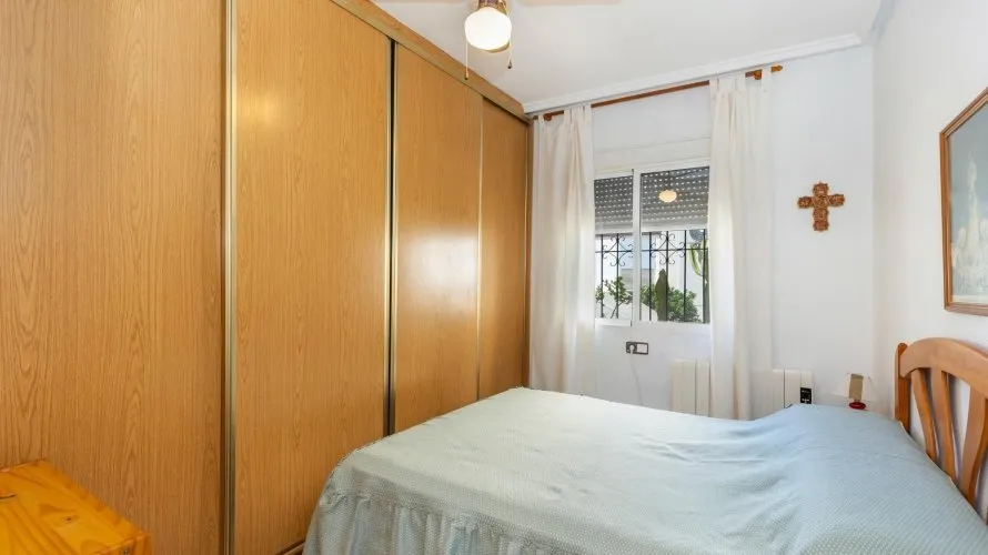 4 bedrooms bungalow for sale , Torrevieja, Spain No. 30684 № 21