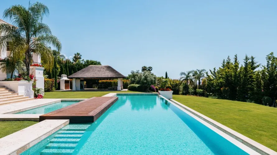 7 bedrooms villa for sale , Marbella, Spain No. 30478 № 8