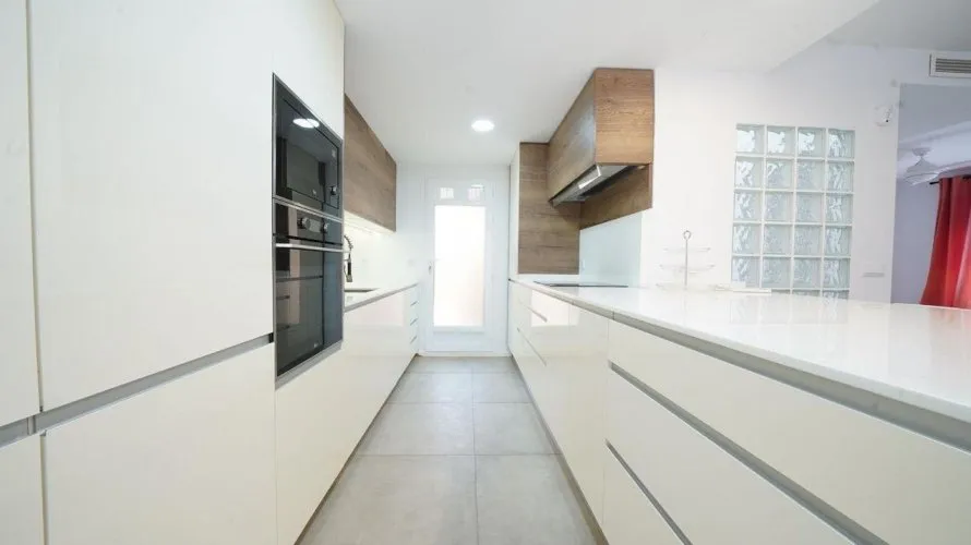 6 bedrooms house for sale , Mutxamel, Spain No. 31230 № 9