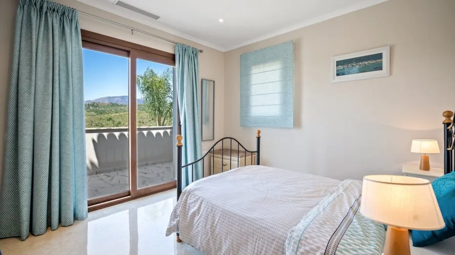 6 bedrooms villa for sale , Benahavis, Spain No. 30745 № 19