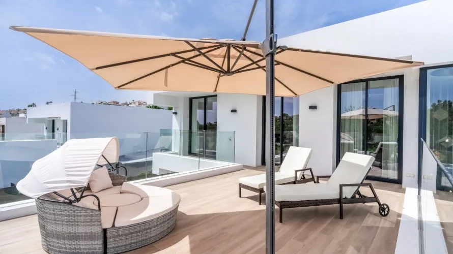 5 bedrooms house for sale , Cancelada, Spain No. 30732 № 12