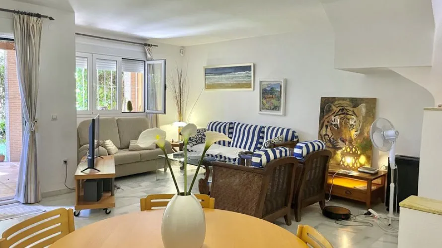 3 bedrooms townhouse for sale , Casares, Spain No. 30577 № 4