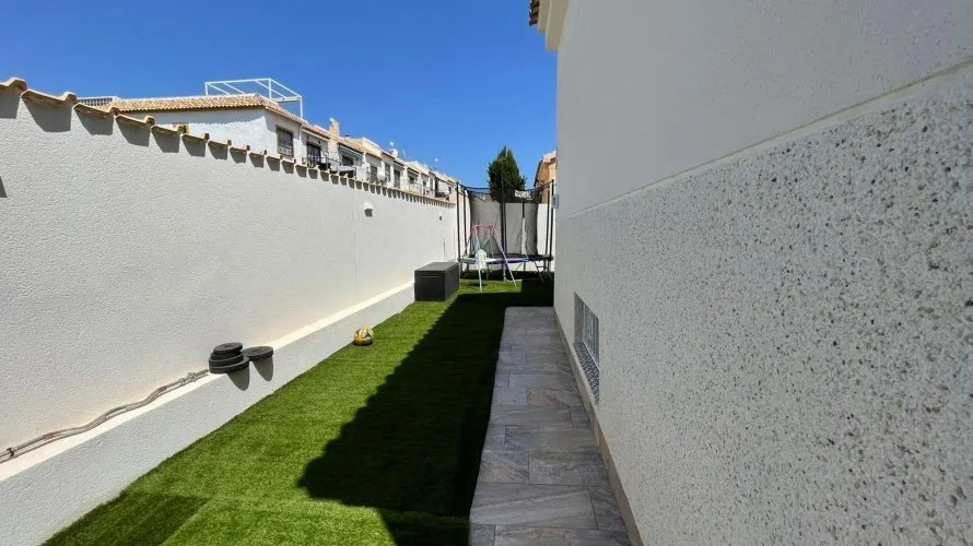 3 bedrooms house for sale , Los Altos, Spain No. 31002 № 15