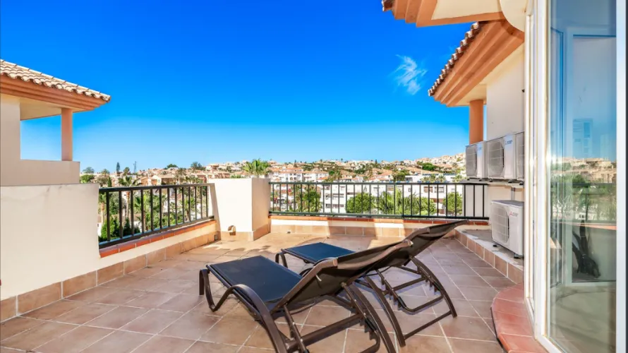 5 bedrooms villa for sale , Mijas Costa, Spain No. 31075 № 11