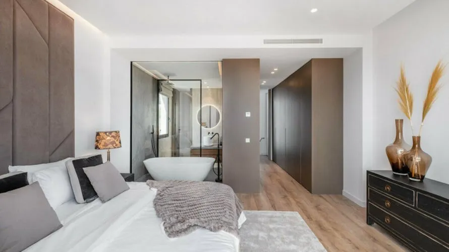 4 bedrooms house for sale , Estepona, Spain No. 30730 № 7