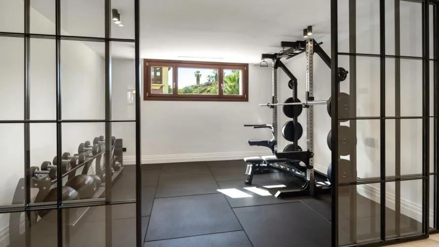 5 bedrooms house for sale , Marbella, Spain No. 30514 № 13