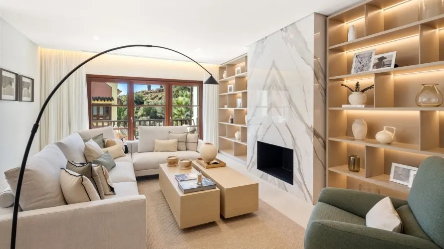 5 bedrooms house for sale , Marbella, Spain No. 30514 № 11