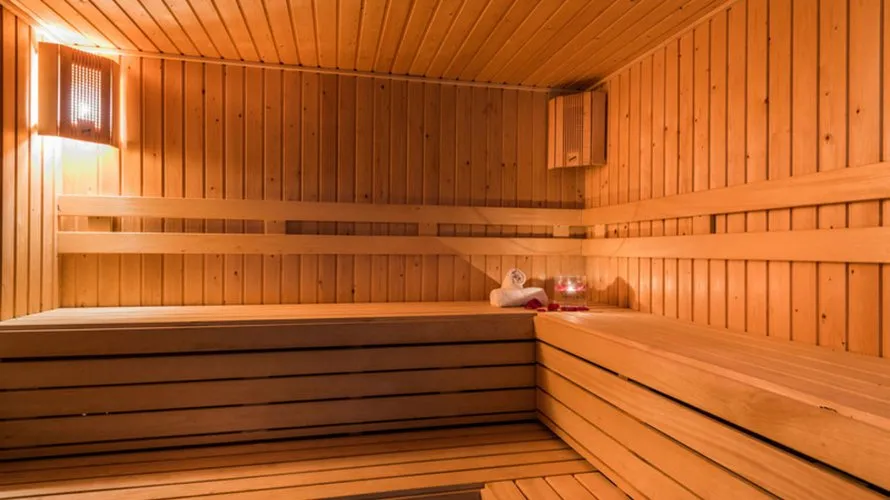 8 bedrooms villa for sale , Nueva Andalucia, Spain No. 30648 № 13