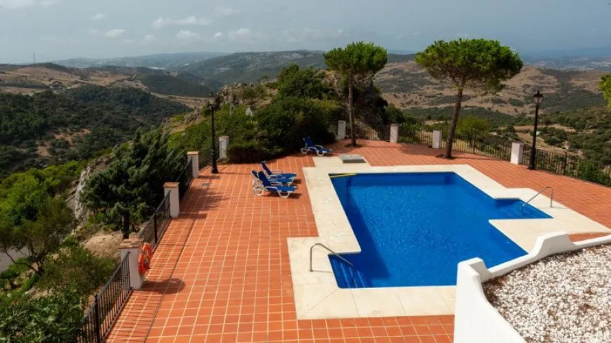 3 bedrooms townhouse for sale , Casares, Spain No. 30731 № 11