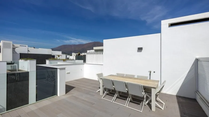 4 bedrooms townhouse for sale , Estepona, Spain No. 30644 № 12