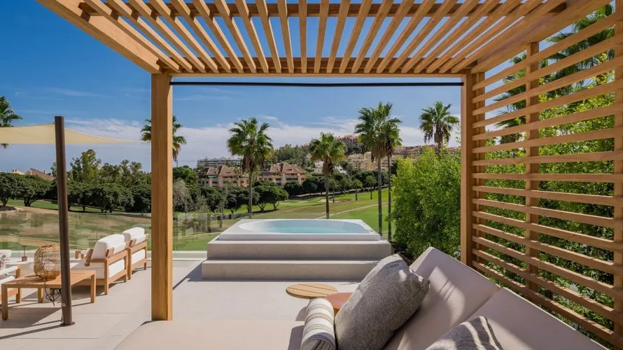 4 bedrooms house for sale , Nueva Andalucia, Spain No. 31046 № 8