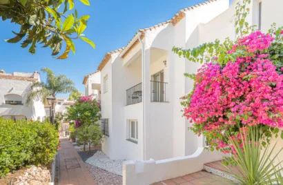3 bedrooms townhouse for sale , Cancelada, Spain No. 31142