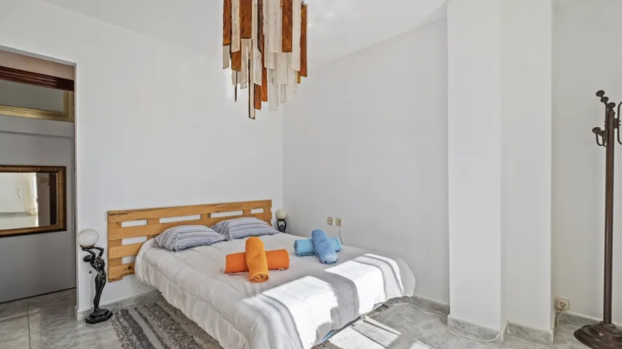 4 bedrooms house for sale , Malaga, Spain No. 31079 № 12