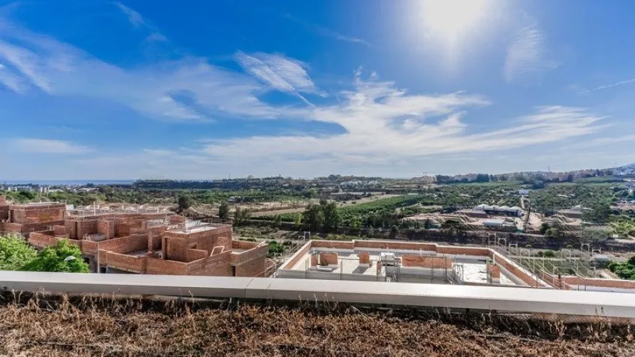 3 bedrooms townhouse for sale , Cancelada, Spain No. 30733 № 24