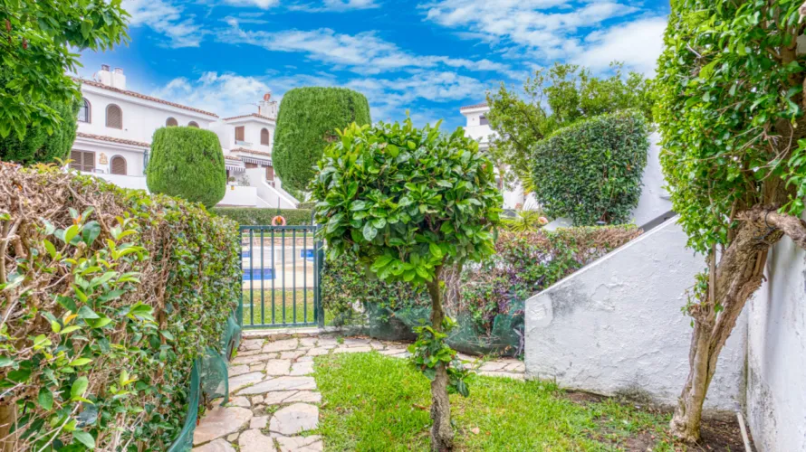 3 bedrooms townhouse for sale , Estepona, Spain No. 31065 № 10