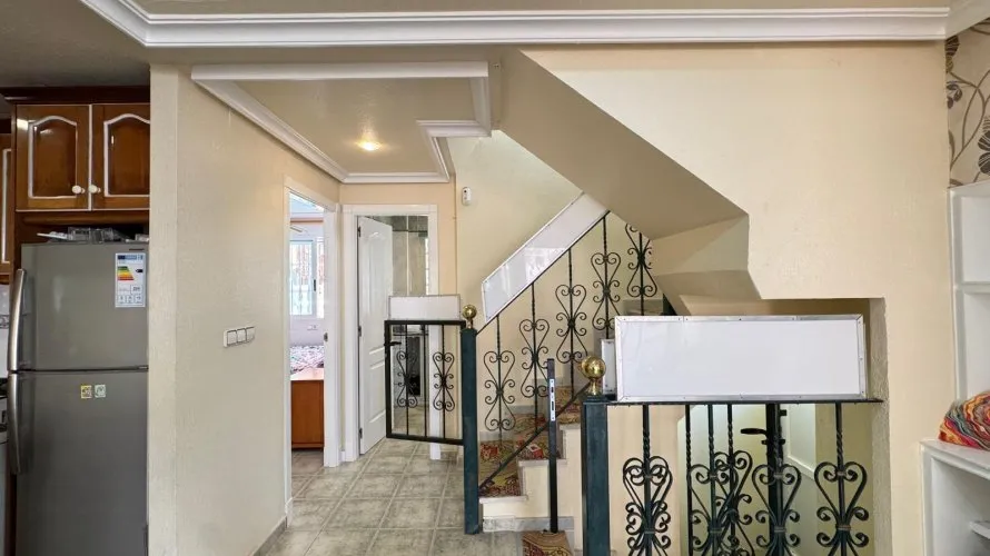 3 bedrooms house for sale , Guardamar del Segura, Spain No. 31104 № 1