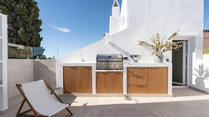 3 bedrooms townhouse for sale , Nueva Andalucia, Spain No. 30759 № 3