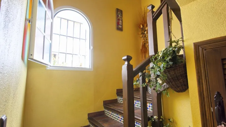 3 bedrooms townhouse for sale , Benahavis, Spain No. 31133