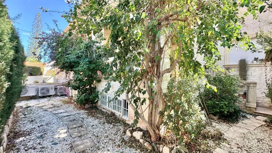 4 bedrooms house for sale , L'Alfàs del Pi, Spain No. 31007 № 27