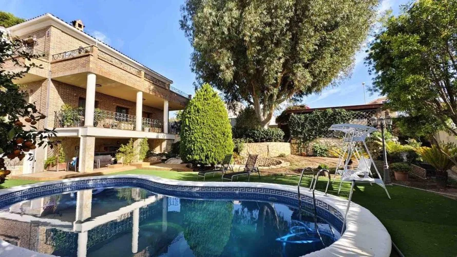 5 bedrooms villa for sale , Ciudad Quesada, Spain No. 30721