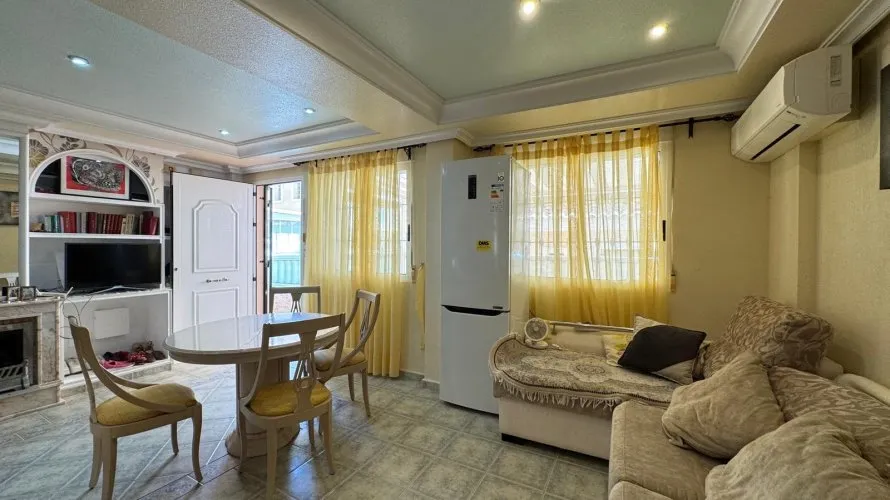 3 bedrooms house for sale , Guardamar del Segura, Spain No. 31104 № 4