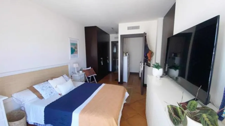 4 bedrooms house for sale , Benahavis, Spain No. 30645 № 2