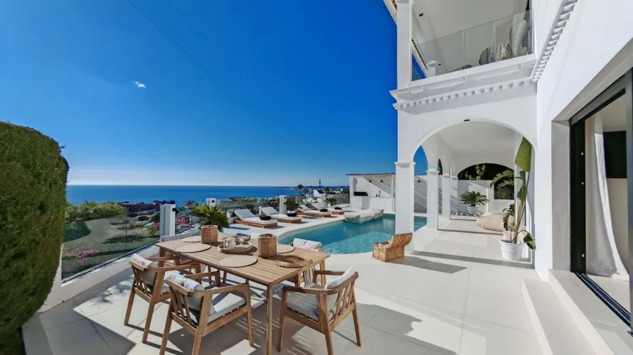 5 bedrooms house for sale , Benalmadena, Spain No. 30757