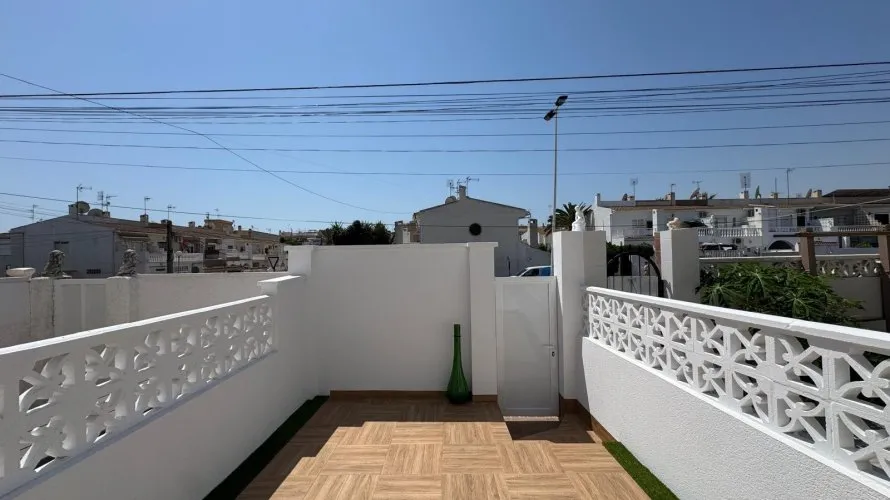 3 bedrooms house for sale , Torrevieja, Spain No. 31103 № 27