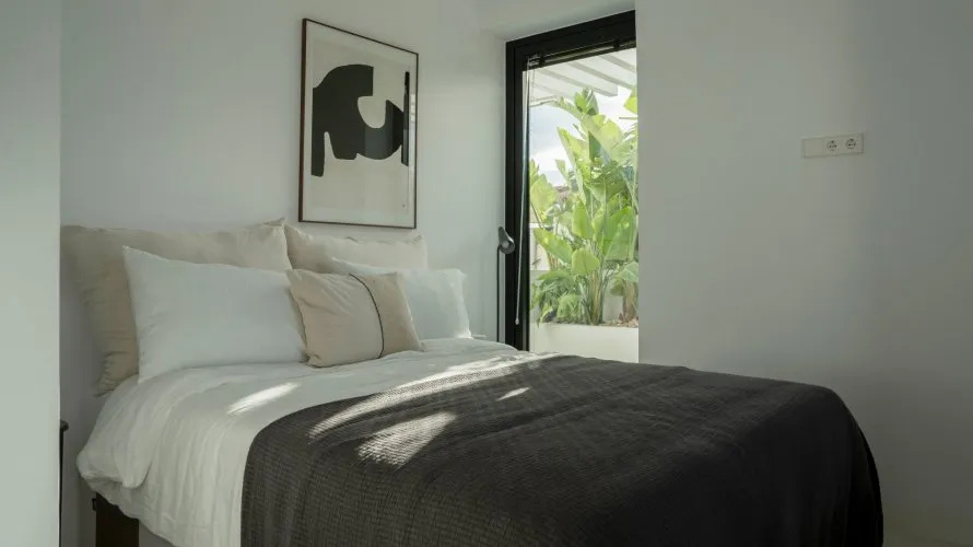 5 bedrooms villa for sale , Nueva Andalucia, Spain No. 30515 № 27