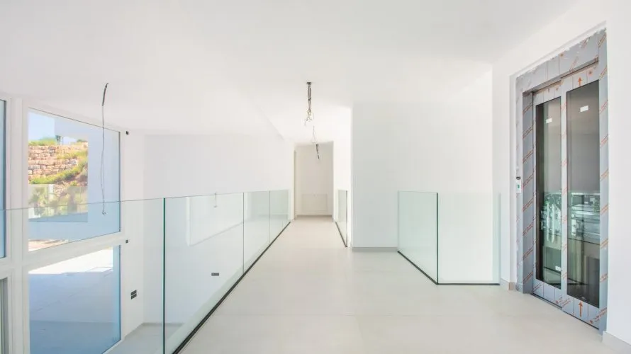 4 bedrooms villa for sale , Marbella, Spain No. 30531 № 15