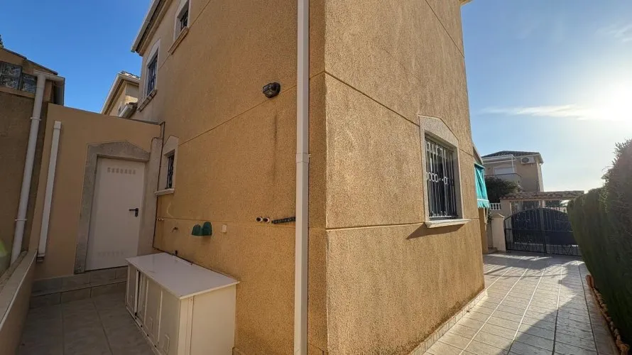 3 bedrooms house for sale , La Florida, Spain No. 31266 № 18