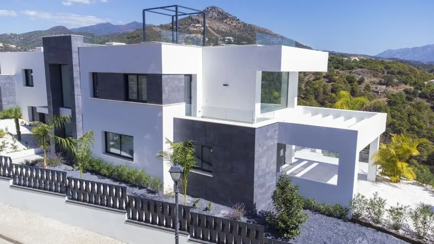 5 bedrooms villa for sale , Benahavis, Spain No. 30584 № 2