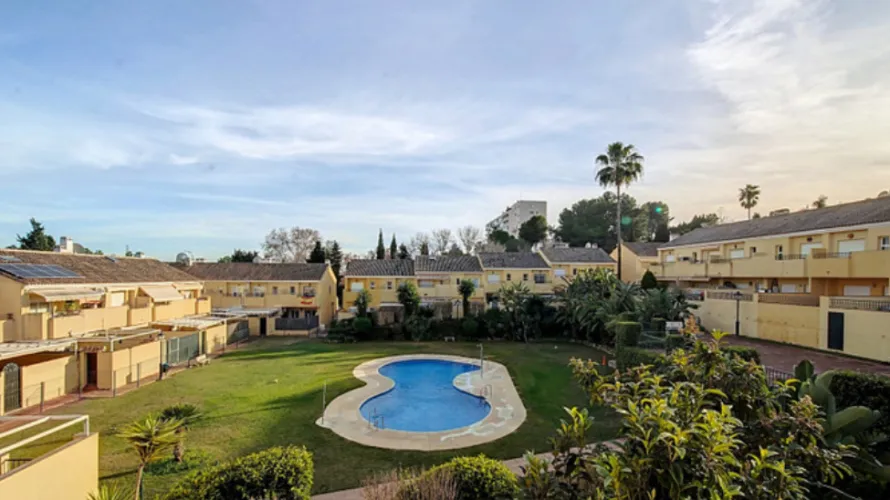 3 bedrooms townhouse for sale , Estepona, Spain No. 31139 № 11