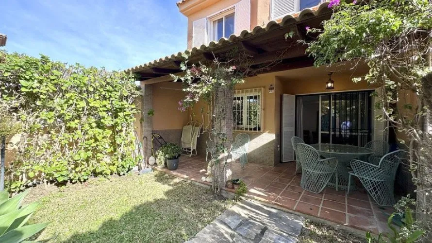 3 bedrooms townhouse for sale , Casares, Spain No. 30577 № 5