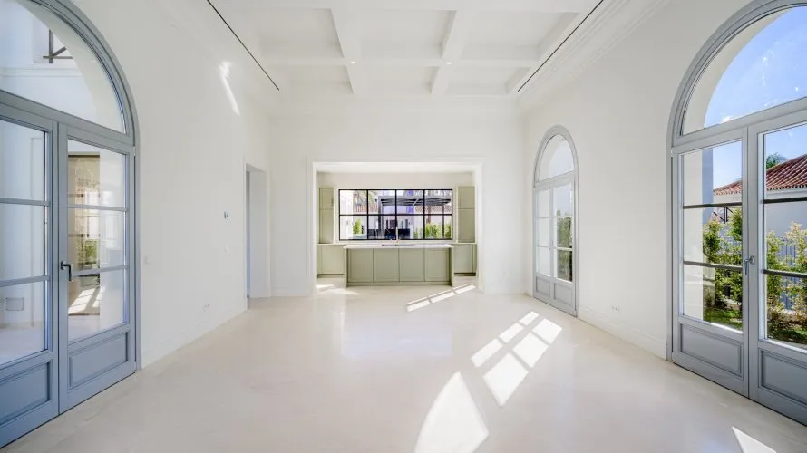 4 bedrooms villa for sale , Nueva Andalucia, Spain No. 30545 № 4