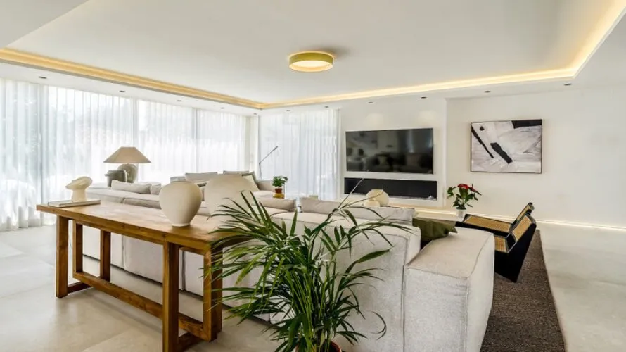 5 bedrooms villa for sale , Nueva Andalucia, Spain No. 30640 № 14