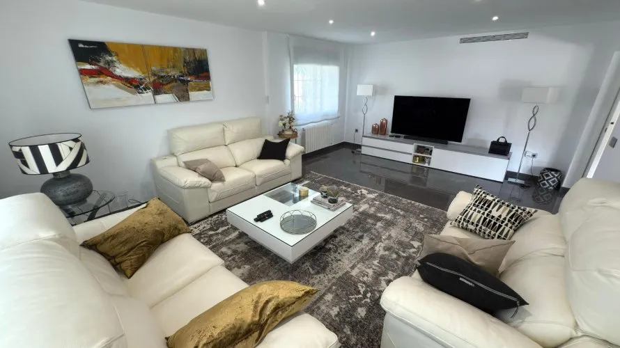 5 bedrooms villa for sale , San Juan, Spain No. 30709 № 1