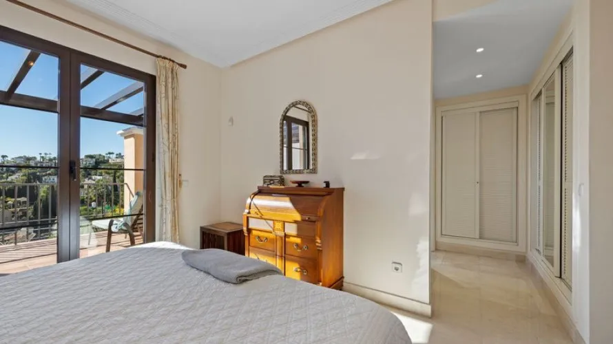 3 bedrooms townhouse for sale , Benahavis, Spain No. 31044 № 20