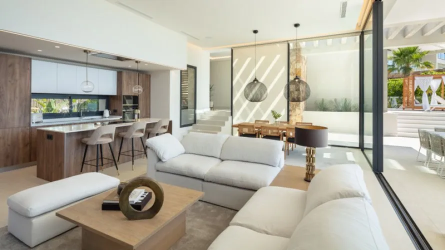 5 bedrooms house for sale , Nueva Andalucia, Spain No. 30646 № 22