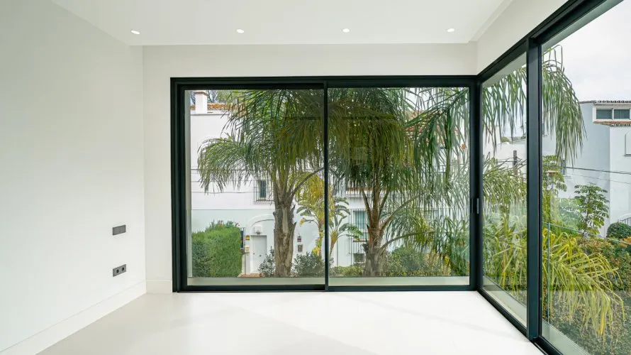 4 bedrooms villa for sale , Marbella, Spain No. 30769 № 24