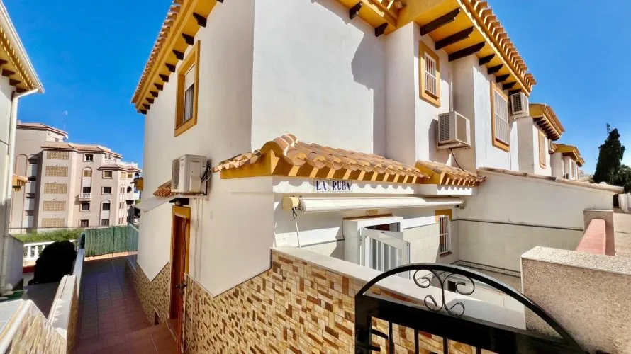 3 bedrooms house for sale , Torrevieja, Spain No. 31174 № 4