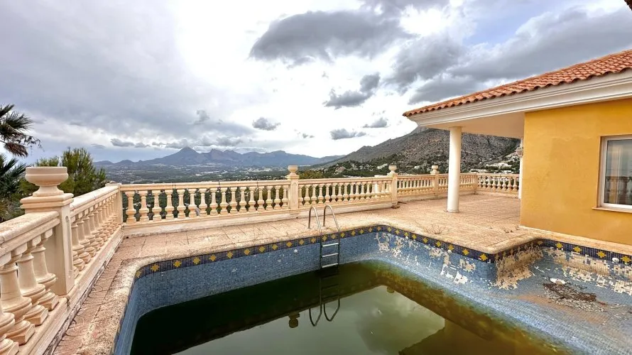 5 bedrooms villa for sale , Zona Altea Hills, Spain No. 30928 № 21