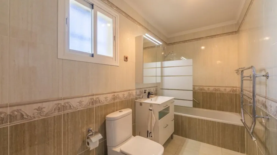 4 bedrooms villa for sale , Las Lagunas, Spain No. 30761 № 10