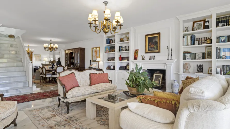 4 bedrooms townhouse for sale , Nueva Andalucia, Spain No. 30754 № 18